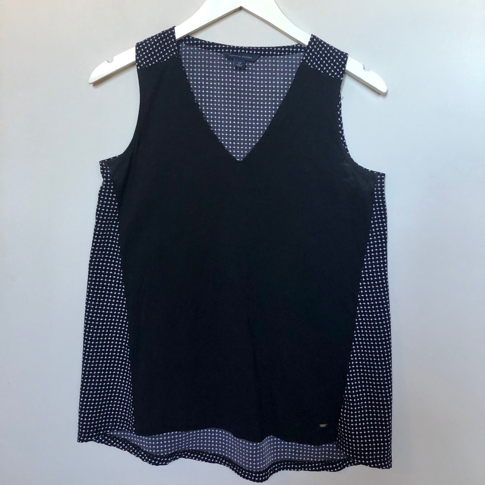 Tommy Hilfiger Black Tank Top (EUC - Size Small)